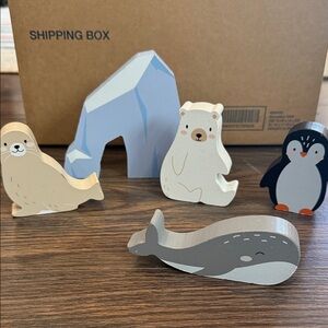 Wooden Arctic Animal Playset